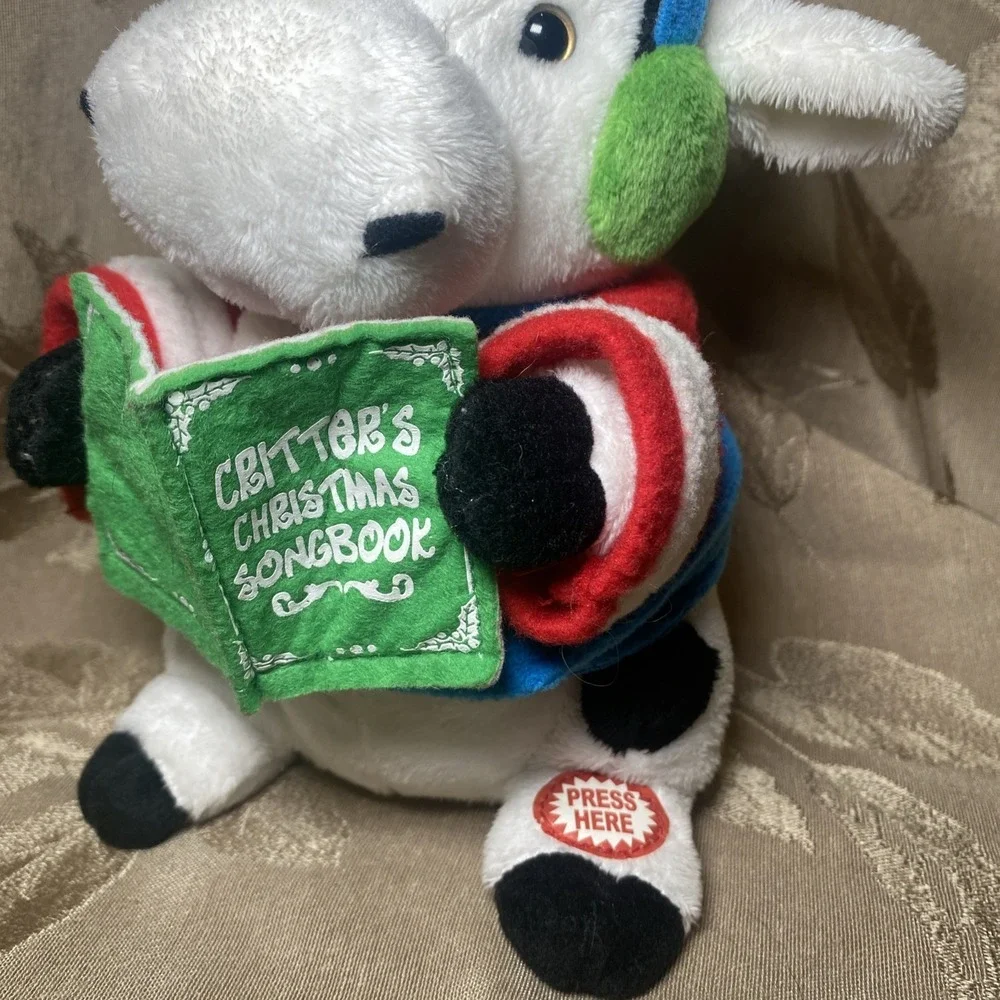 Sound N Light Animatronics Christmas Cow Mooing Moo Caroling Carols Critter